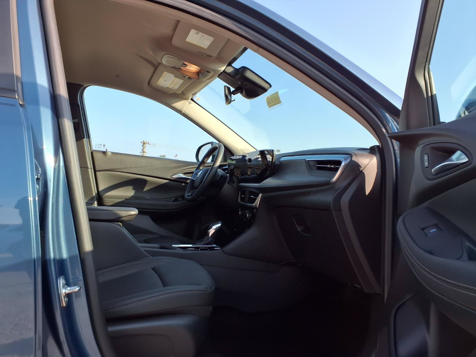 Used 2024 Buick Encore GX Sport Touring w/ Comfort Package FWD image 26