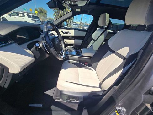 Used 2019 Land Rover Range Rover Velar R-Dynamic SE AWD/4WD image 25