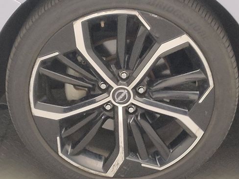Used 2023 Nissan Altima 2.5 SR FWD image 31