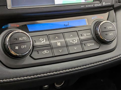 Used 2016 Toyota RAV4 XLE image 24