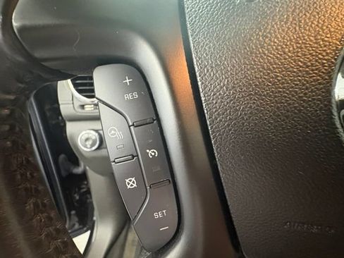 Used 2017 Buick Enclave Premium w/ Enclave Tuscan Edition FWD image 20