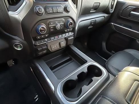 Used 2022 Chevrolet Silverado 2500 LTZ w/ LTZ Convenience Package image 14