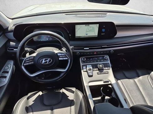 Used 2024 Hyundai Palisade SEL FWD image 18