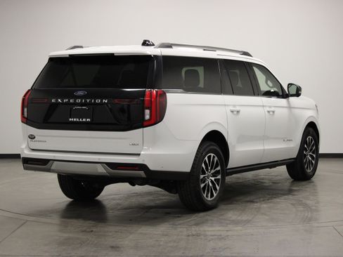 Used 2025 Ford Expedition Max Platinum AWD/4WD image 8