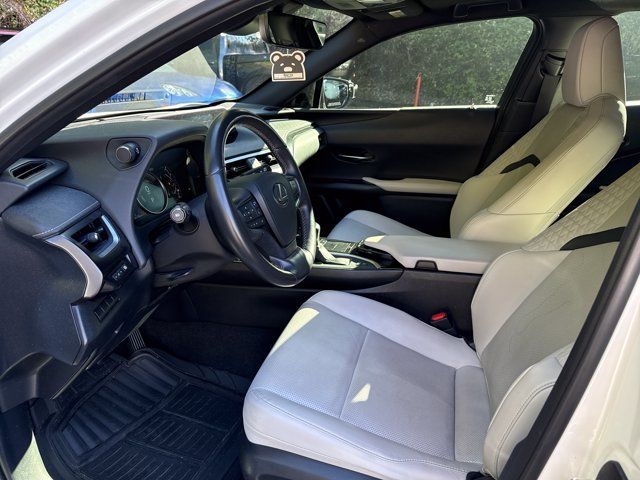 Used 2020 Lexus UX 250h w/ Premium Package AWD/4WD image 14