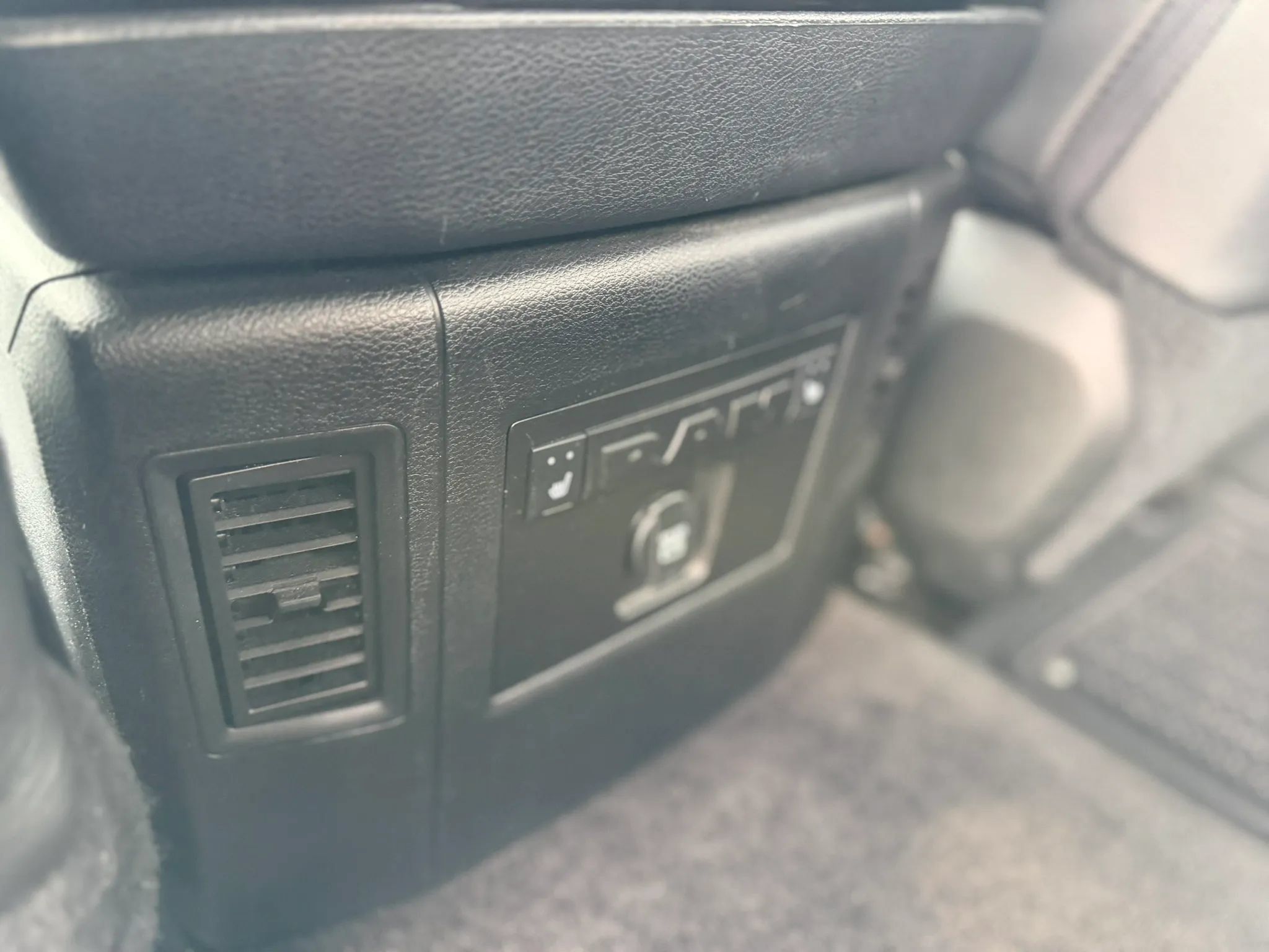 Used 2018 RAM 1500 Limited AWD/4WD image 13