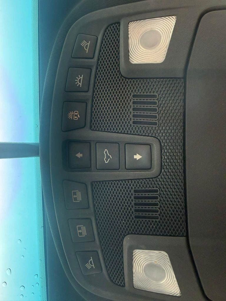Used 2016 Lincoln MKX Reserve AWD/4WD image 20