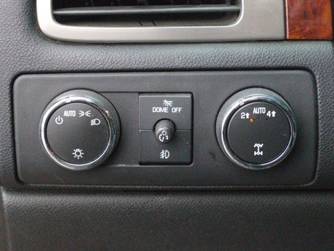 Used 2014 GMC Yukon SLT image 17