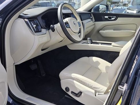 Certified 2023 Volvo XC60 B5 Plus w/ Climate Package AWD/4WD image 14