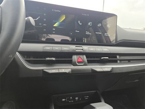 Certified 2025 Kia K4 EX image 17