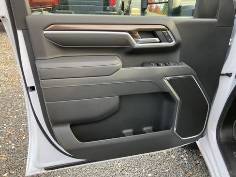 New 2026 Chevrolet Silverado 2500 LT w/ Leather Package image 13