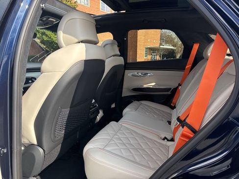 New 2026 Genesis GV70 3.5T Sport Prestige image 24