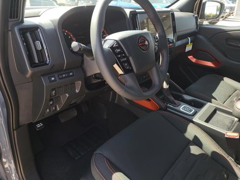 New 2026 Nissan Frontier PRO-4X w/ Tow Package AWD/4WD image 18