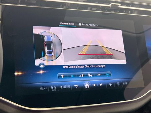 Used 2024 Mercedes-Benz E 350 4MATIC Sedan image 14