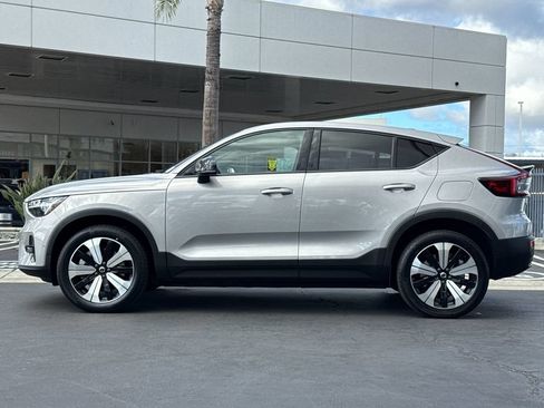 Certified 2023 Volvo C40 P8 Recharge Plus w/ Protection Package Premier AWD/4WD image 2