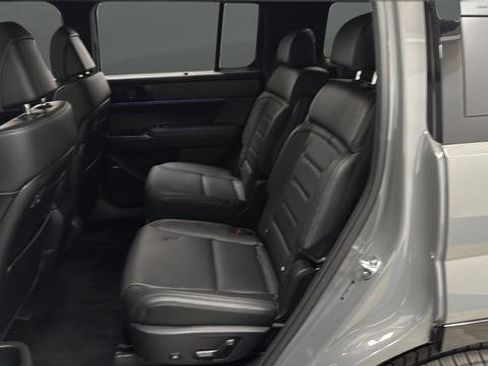 Used 2024 Hyundai Santa Fe Calligraphy image 24