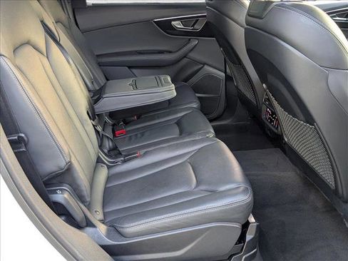 Used 2025 Audi Q7 3.0T Prestige AWD/4WD image 22