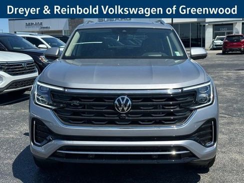 New 2026 Volkswagen Atlas SEL Premium R-Line AWD/4WD image 2