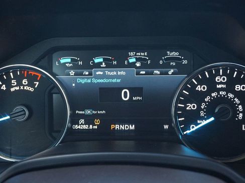 Used 2018 Ford F150 Lariat w/ Equipment Group 502A Luxury image 30