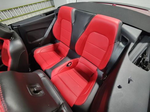 Used 2019 Ford Mustang GT Premium w/ Equipment Group 401A RWD image 25