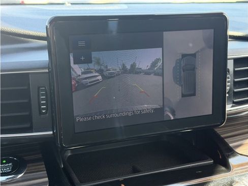 Used 2021 Ford Explorer Limited image 43