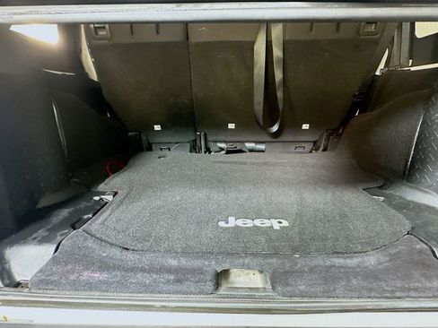 Used 2016 Jeep Wrangler Unlimited Sport image 22