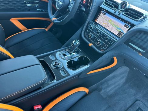New 2026 Bentley Bentayga Speed AWD/4WD image 2