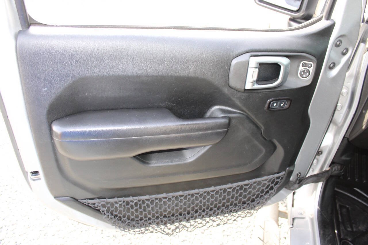 Used 2019 Jeep Wrangler Unlimited Sport S AWD/4WD image 20