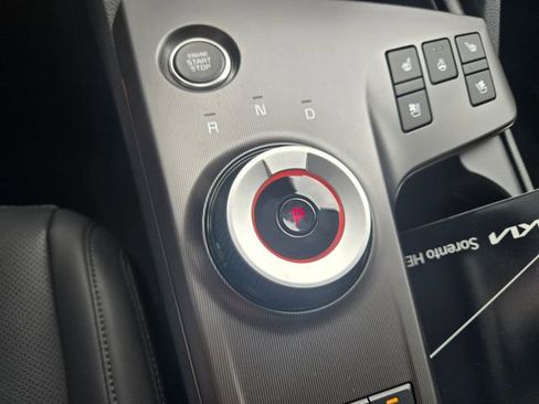 New 2026 Kia Sportage SX Prestige AWD/4WD image 11