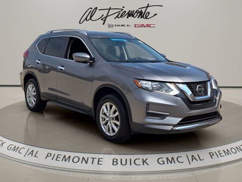 Used 2019 Nissan Rogue SV AWD/4WD image 1