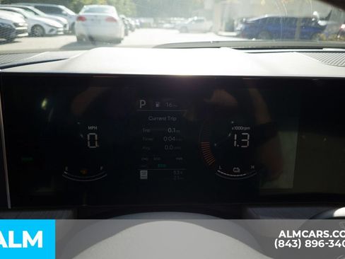 Certified 2025 Hyundai Sonata SEL FWD image 32