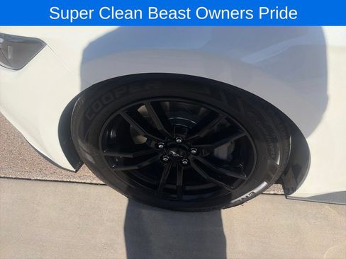 Used 2017 Ford Mustang GT RWD image 43
