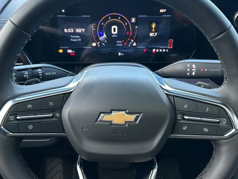 New 2025 Chevrolet Suburban Premier image 26