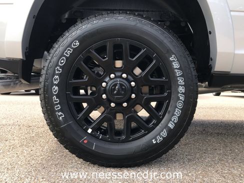 New 2026 RAM 3500 Limited image 9