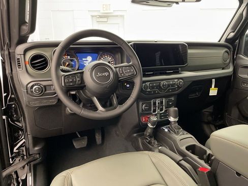 New 2026 Jeep Gladiator Mojave image 10