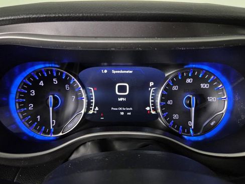 New 2026 Chrysler Pacifica Select image 18