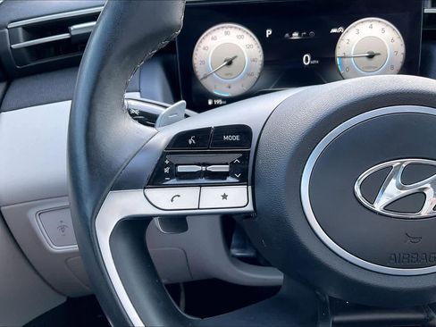 Used 2022 Hyundai Tucson Limited image 22