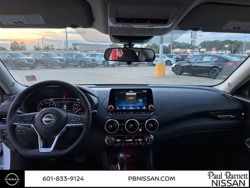 New 2025 Nissan Sentra SR image 13