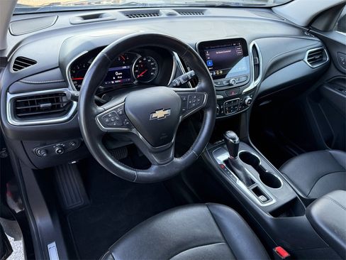 Used 2019 Chevrolet Equinox Premier image 11