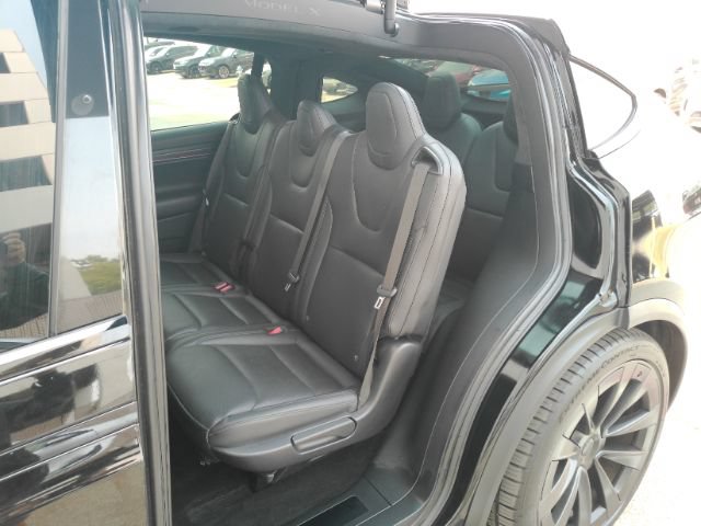 Used 2022 Tesla Model X AWD/4WD image 7