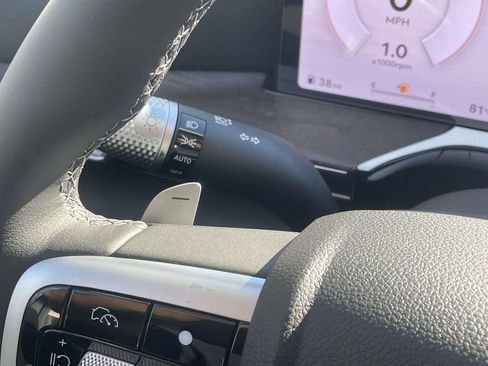 New 2026 Genesis GV80 2.5T Prestige image 11