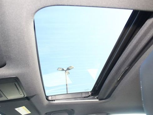 Used 2025 Honda Civic Sport Touring image 22