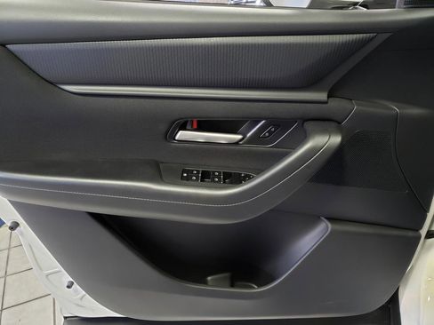 Used 2024 MAZDA CX-90 3.3 Turbo w/ Select Package image 9