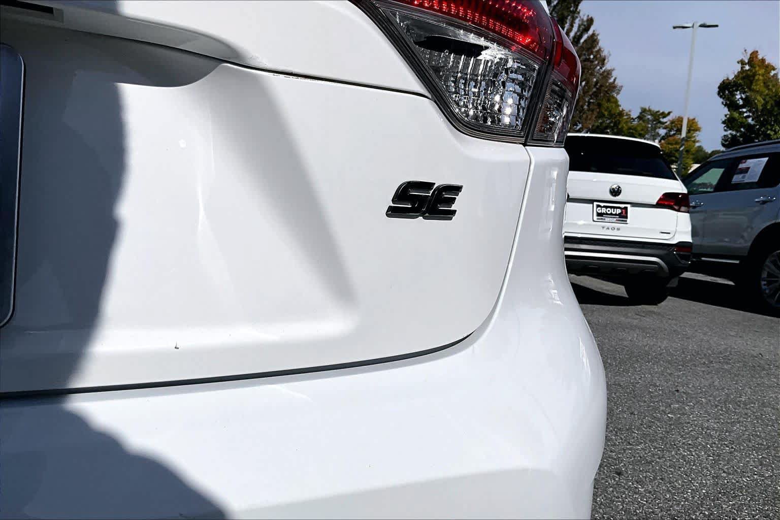 Used 2022 Toyota Corolla SE FWD image 10