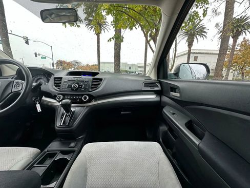 Used 2016 Honda CR-V SE image 14
