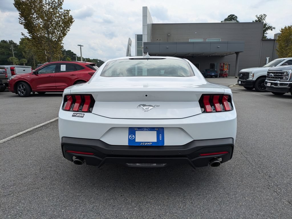 New 2026 Ford Mustang Coupe RWD image 5