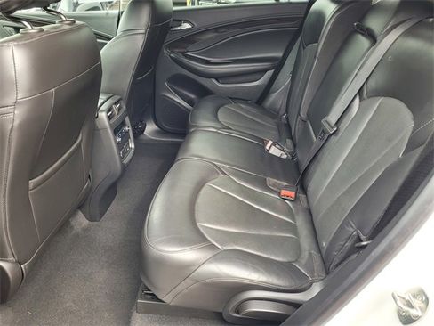 Used 2019 Buick Envision Premium image 15