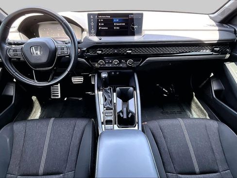 Used 2023 Honda Accord Sport image 15