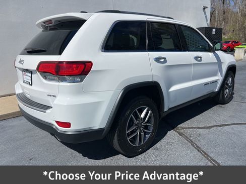 Used 2020 Jeep Grand Cherokee Limited w/ Luxury Group II image 3