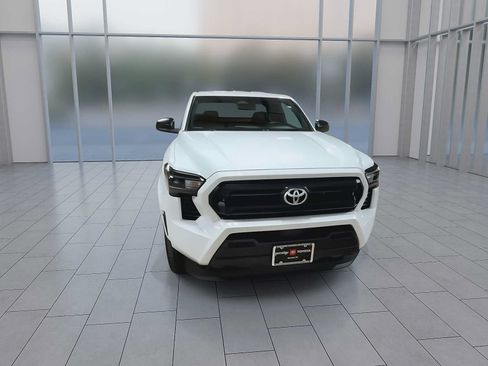 Certified 2025 Toyota Tacoma SR RWD image 3